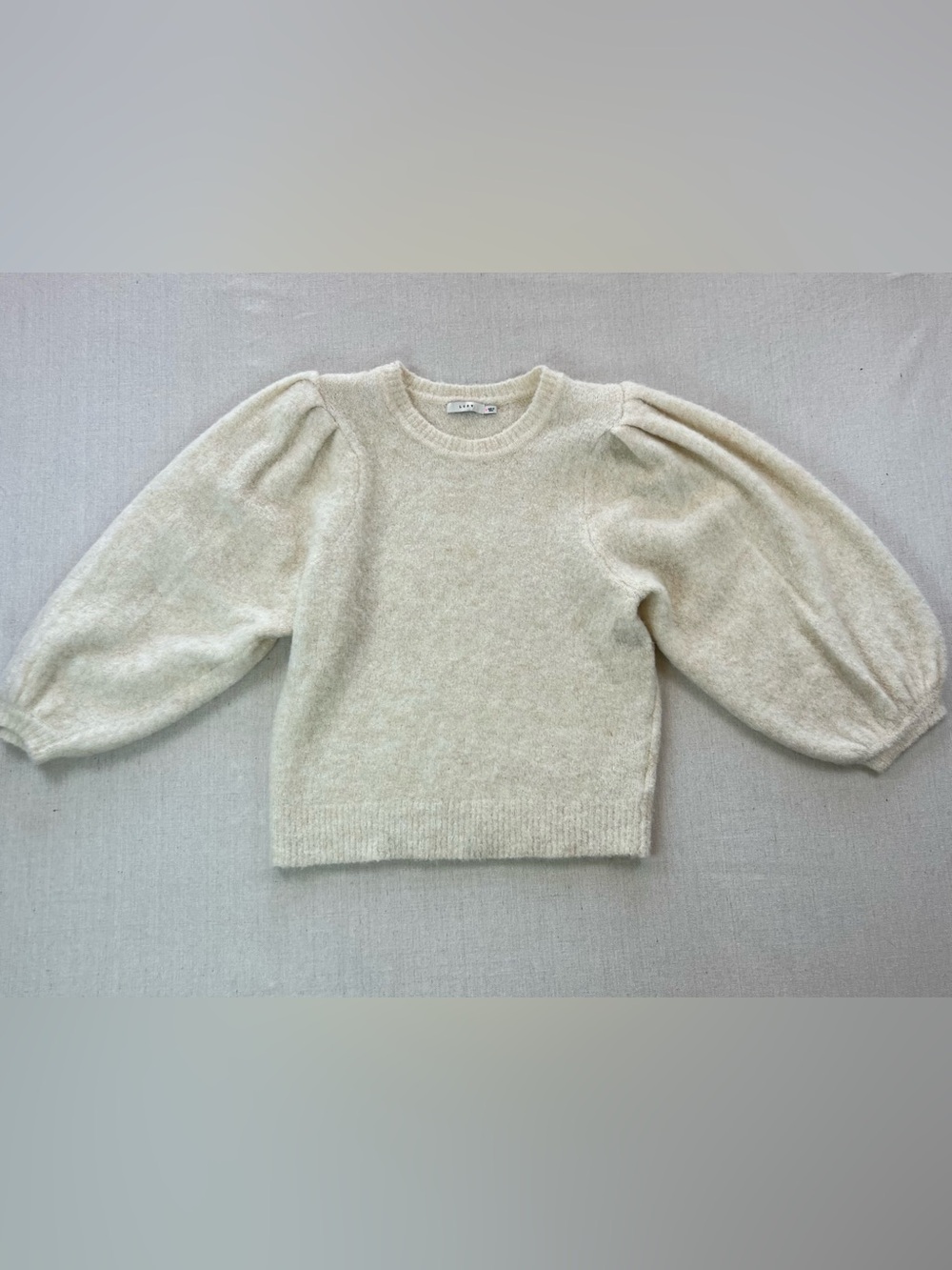 Women’s Cream Puff Long Sleeve Classy Chic Sleek Stylish Crewneck Sweater - S
